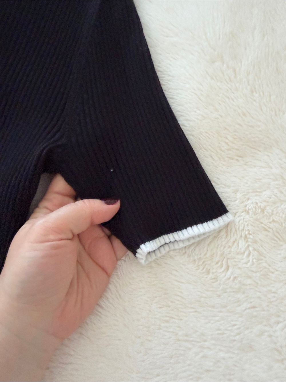 Black V-Neck Ruffle-Trim Ribbed Sweater - Picture 3 of 9